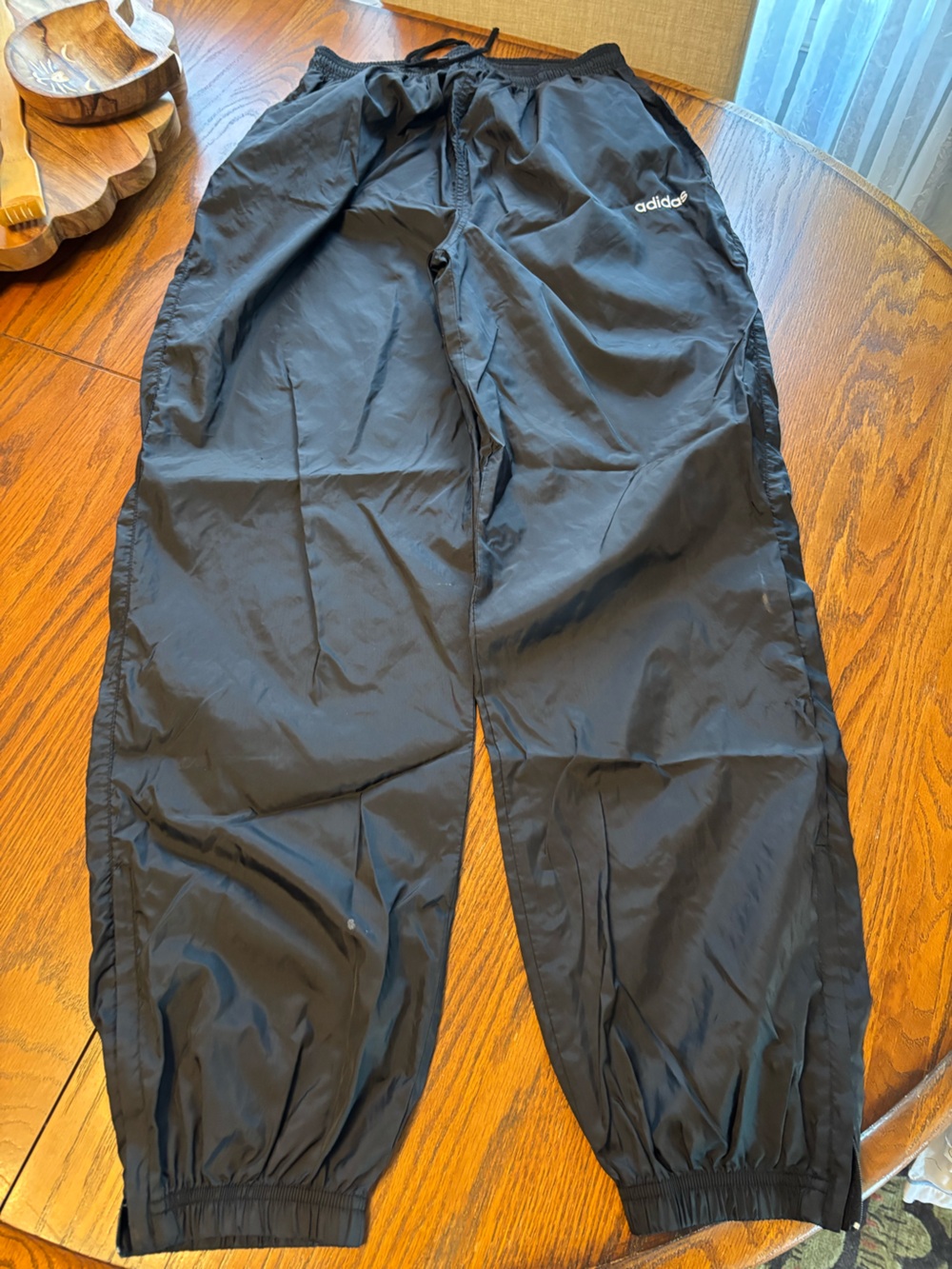Vtg adidas mens black swishy nylon track pants fitted ankle L